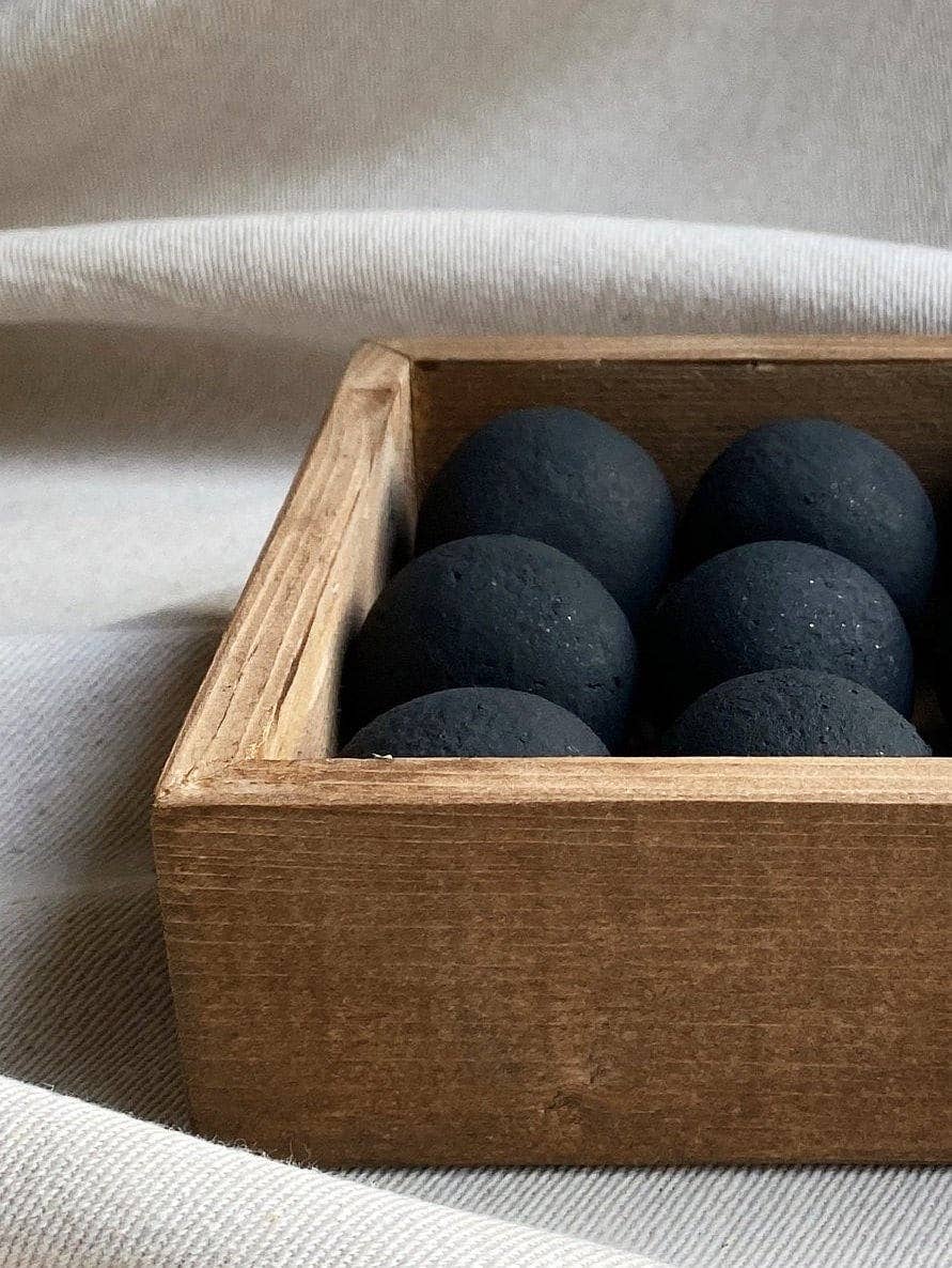 ARÖMA - concrete essential oil diffuser