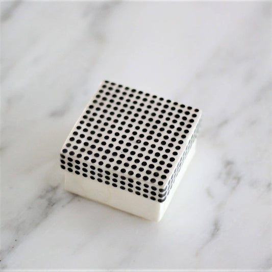 Capiz Box with Black & White Dots: 5"